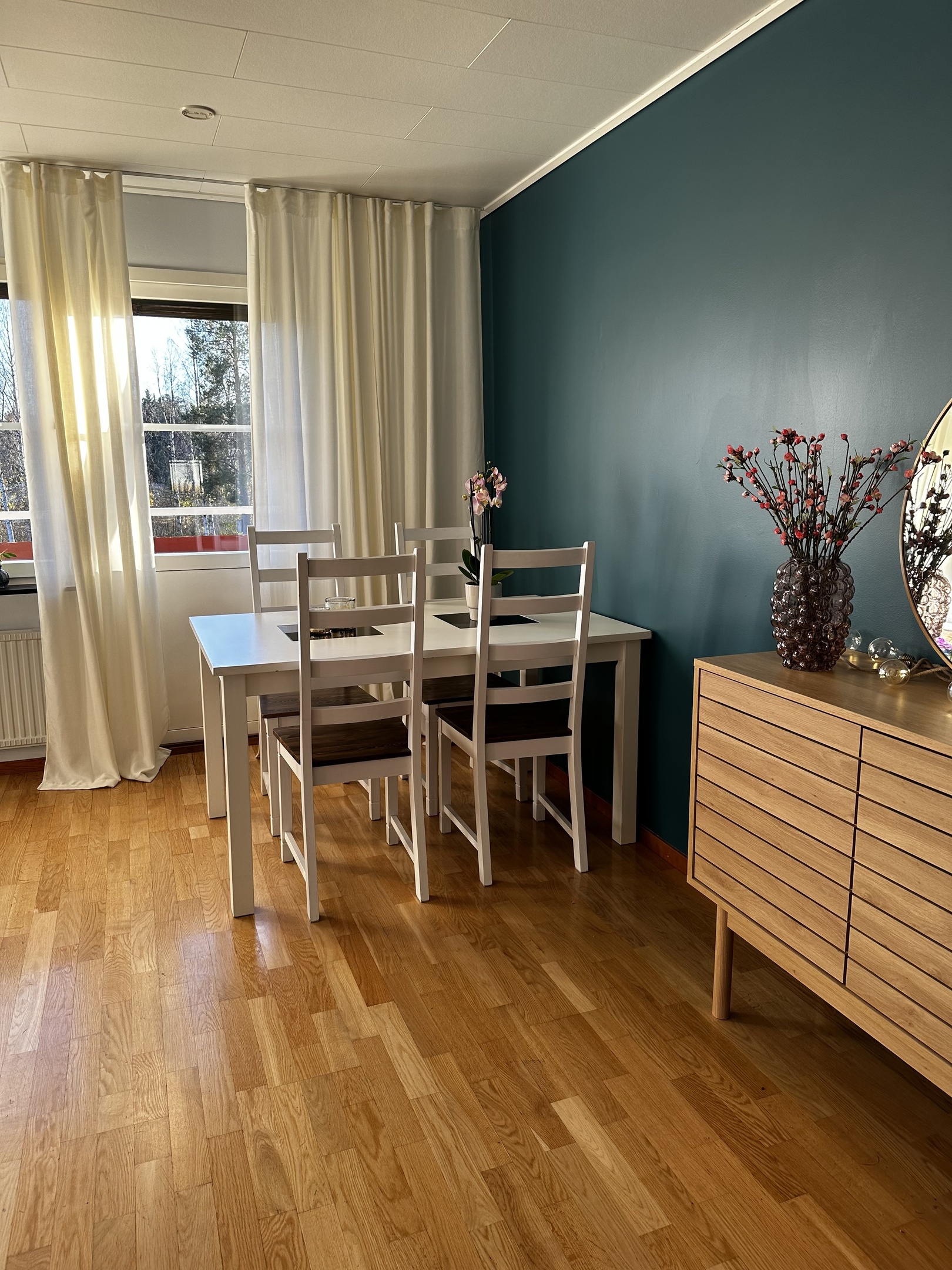 Fullt utrustat kök i företagsboende i Gällivare för personal